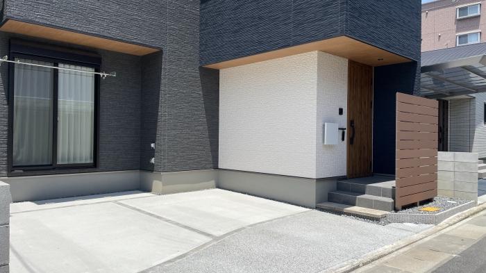 こだわりをギュッと詰め込んだ　コンパクト外構（岡山市 W様邸）