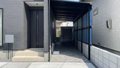 日差しと風雨、視線を避けた こだわりのサービスヤード（岡山市 Y様邸）